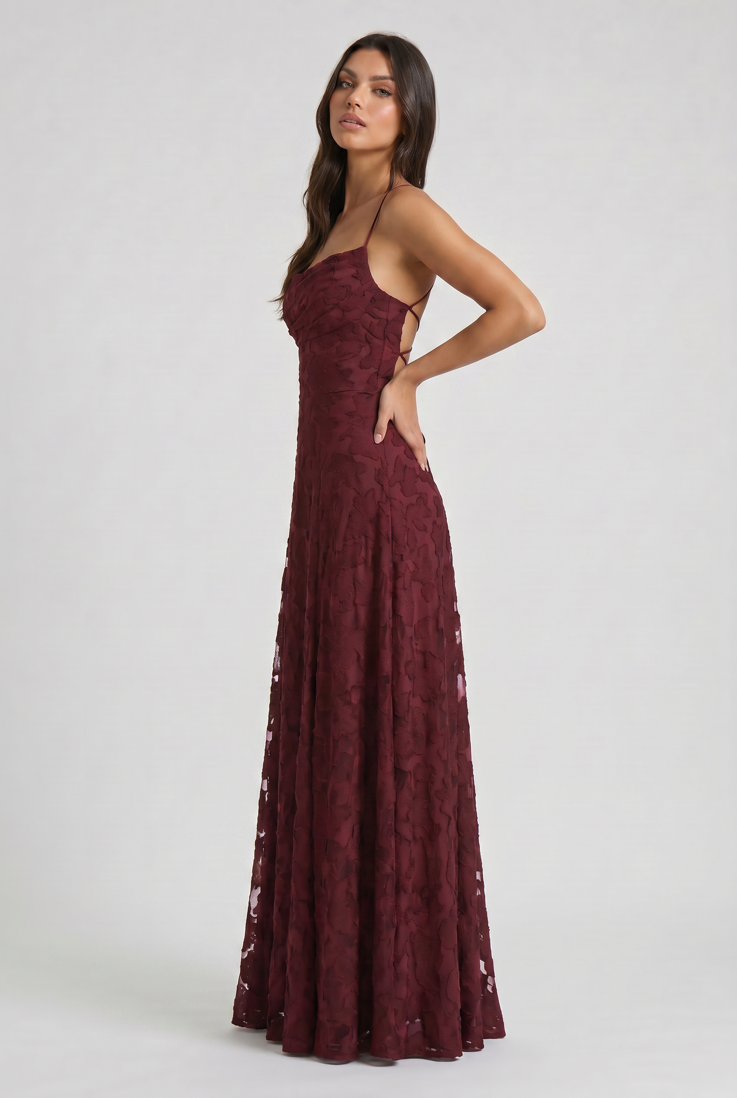 LOUISE | VESTIDO LARGO DE ENCAJE